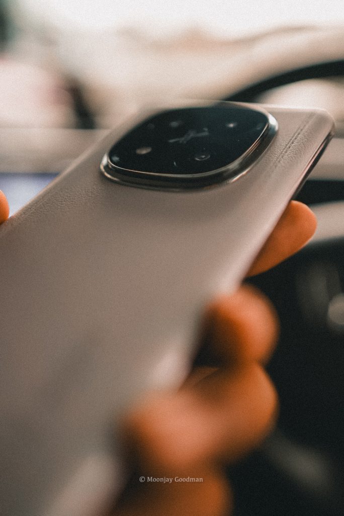 Rear camera bump of the Redmi Note 14 Pro+ with leather-textured back